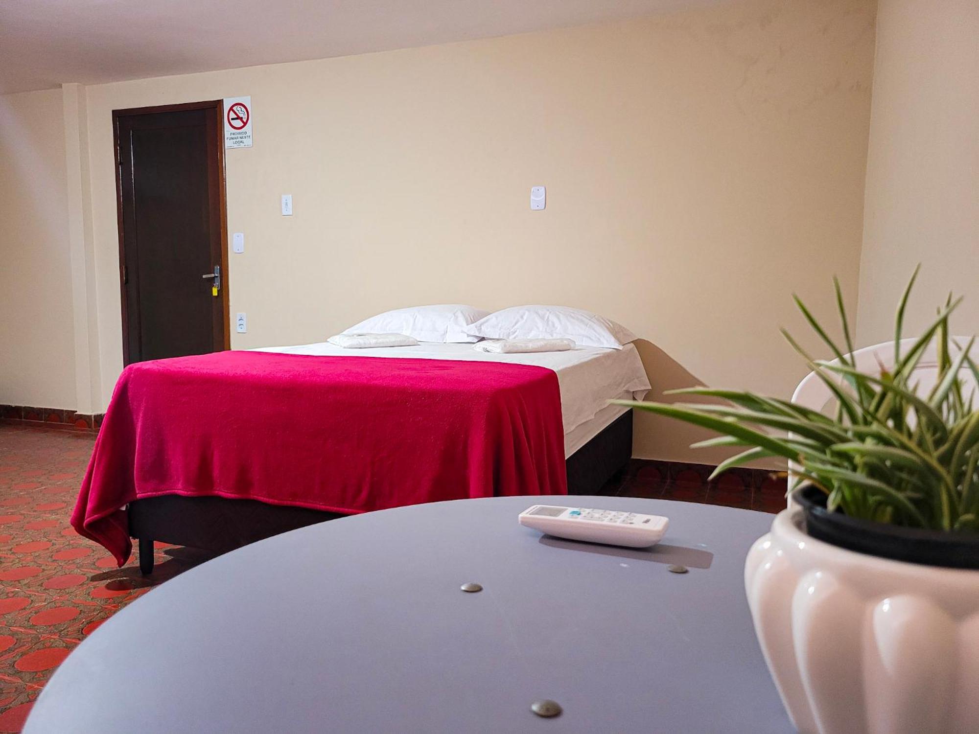 Hotel E Hostel Da Fonte São Luís Extérieur photo